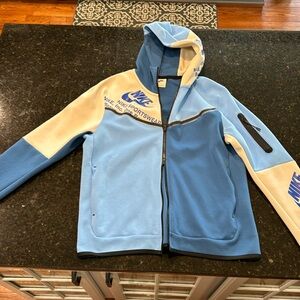 Nike Tech Fleece Zip Hoodie